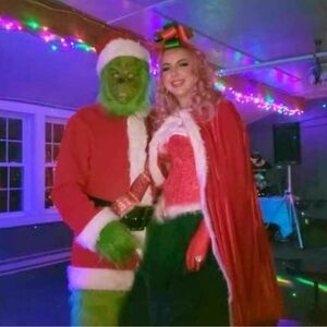 Martha Mae Whovier Or Mrs. Claus Costume Set